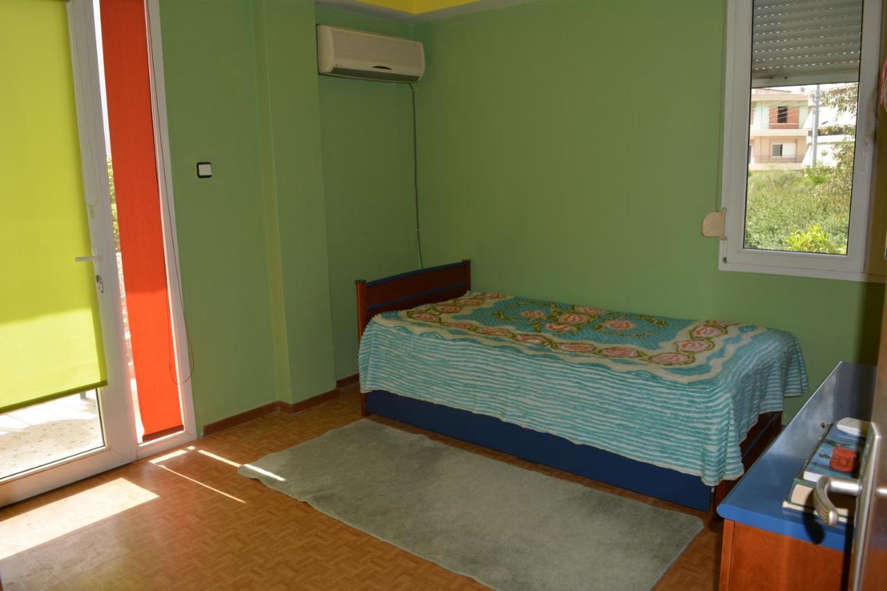 Spacious Apartment With Balconies, Ac, King Bed, Near Dt And Transports Atény Exteriér fotografie