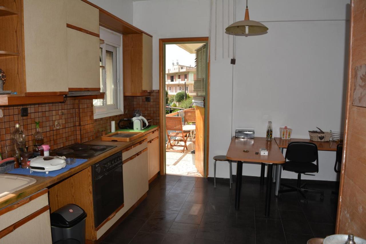 Spacious Apartment With Balconies, Ac, King Bed, Near Dt And Transports Atény Exteriér fotografie